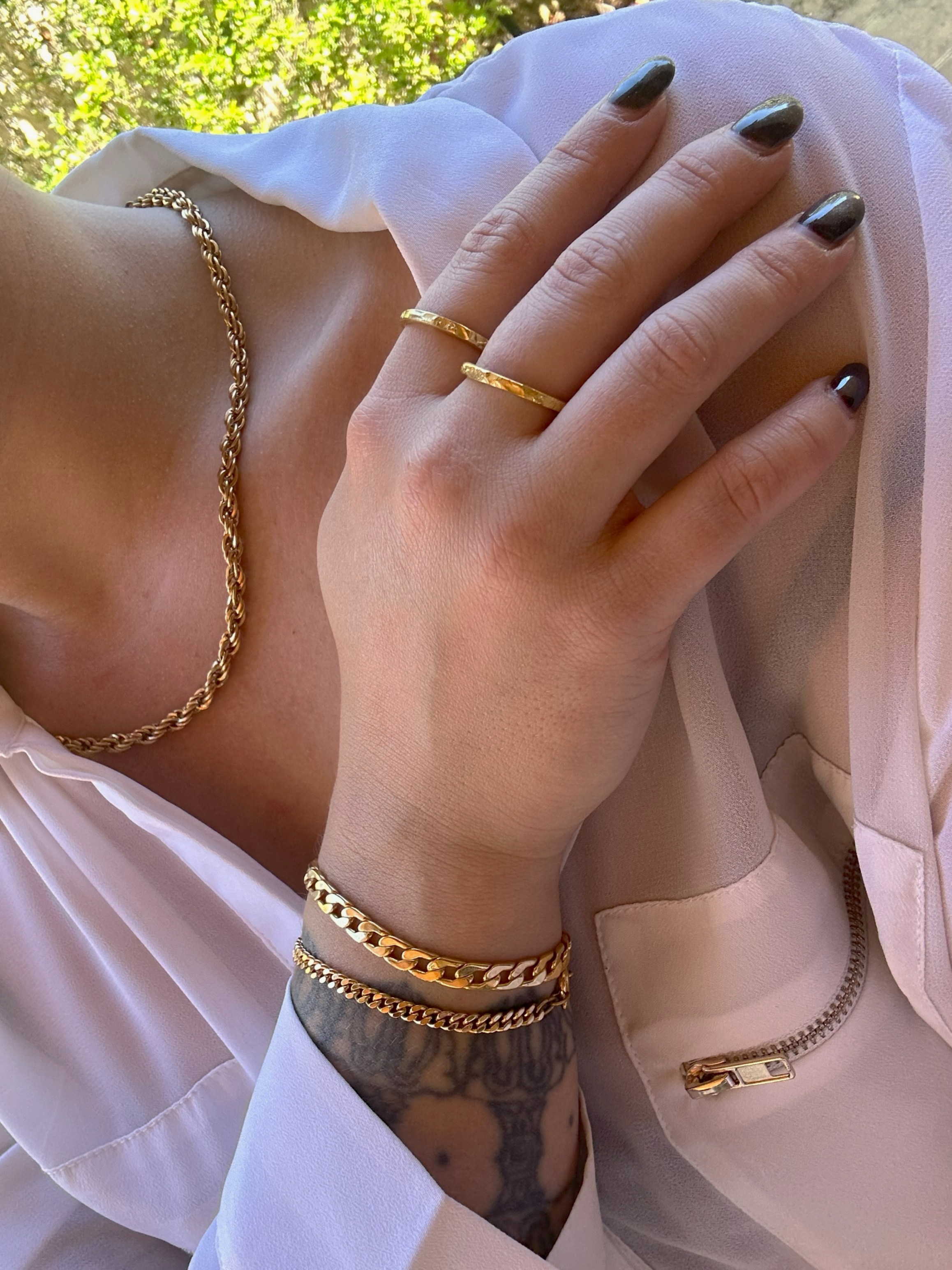 Gold-layered customisable chains