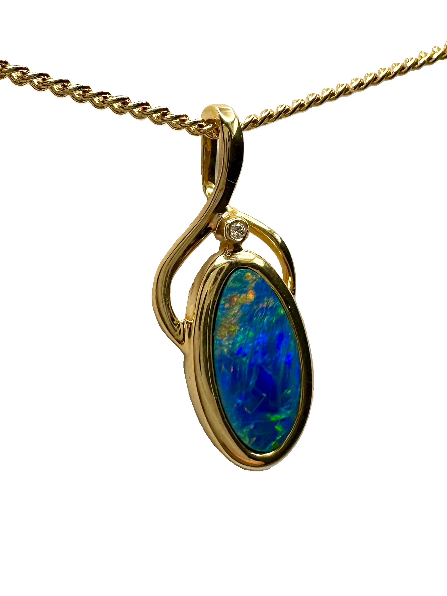 14ct Gold Doublet Opal Pendant