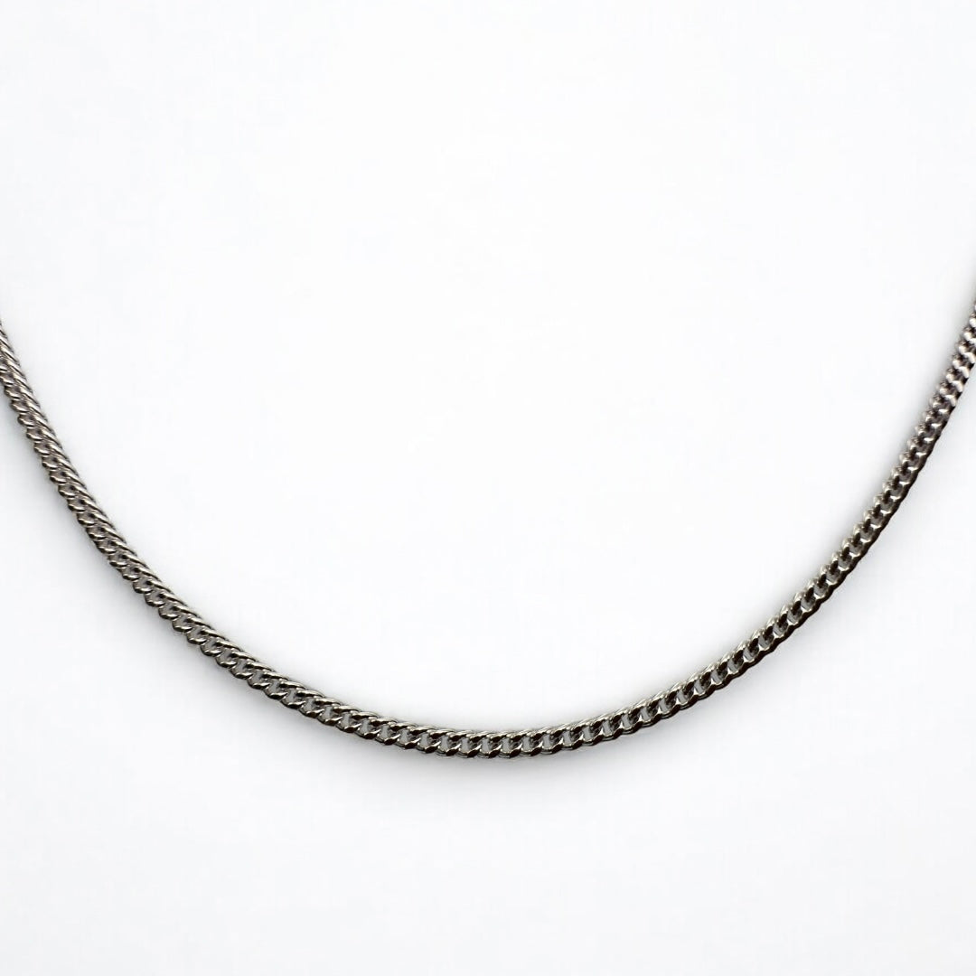 Curb chain