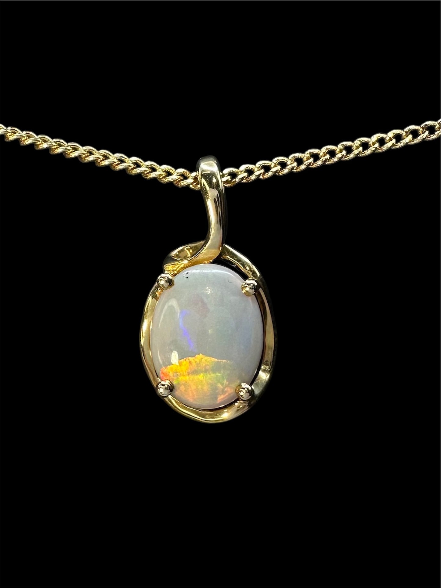14ct Gold Solid Opal Pendant